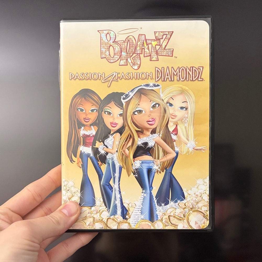🩷2/$20✨ Y2K 2006 Bratz Passion 4 Fashion Diamondz DVD - GREAT CONDITION